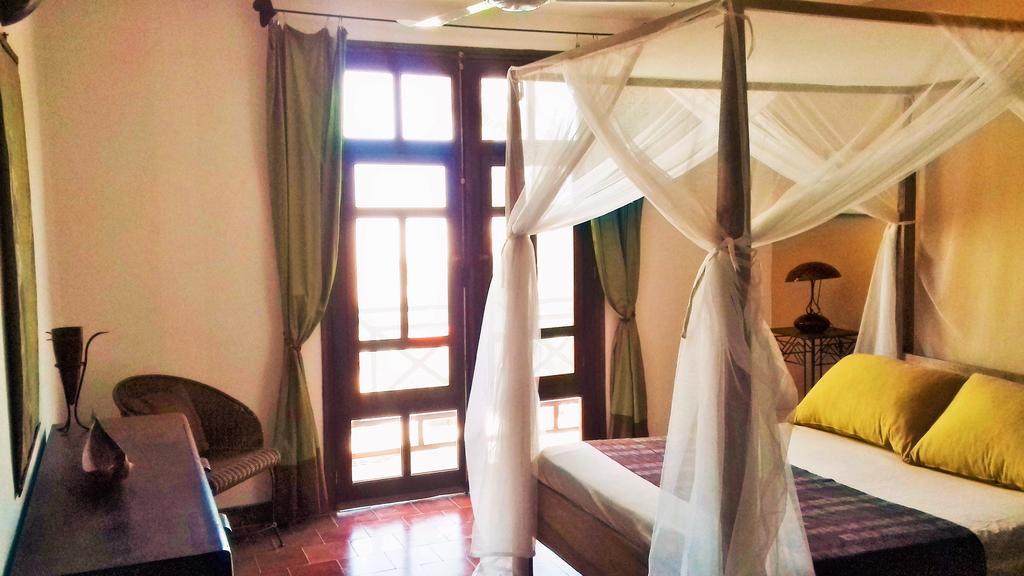 Ndiebene Maison D'Hotes Niokobokk מראה חיצוני תמונה